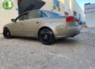 AUDI A4  S line 2.0 130cv 4p