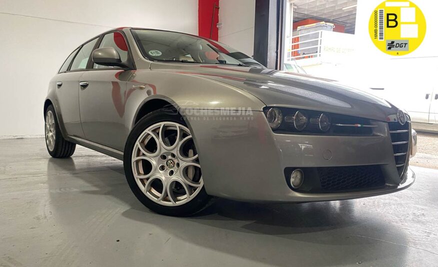 ALFA ROMEO 159 2.4 JTD Distinctive Sportwagon