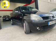 RENAULT Clio 1.2 16v Community