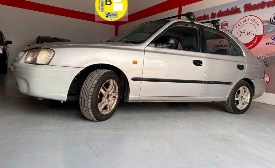 Hyundai Accent 1.3i GL 12V