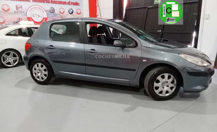 PEUGEOT 307 1.6 DSign