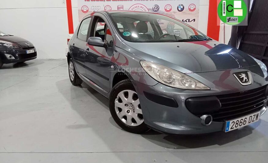 PEUGEOT 307 1.6 DSign