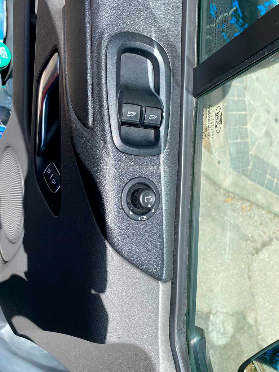 FORD Transit Custom Van 2.0 TDCI 96kW 280 L1 Ambiente