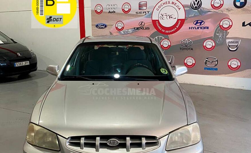 HYUNDAI Accent 1.5i GLS 16v