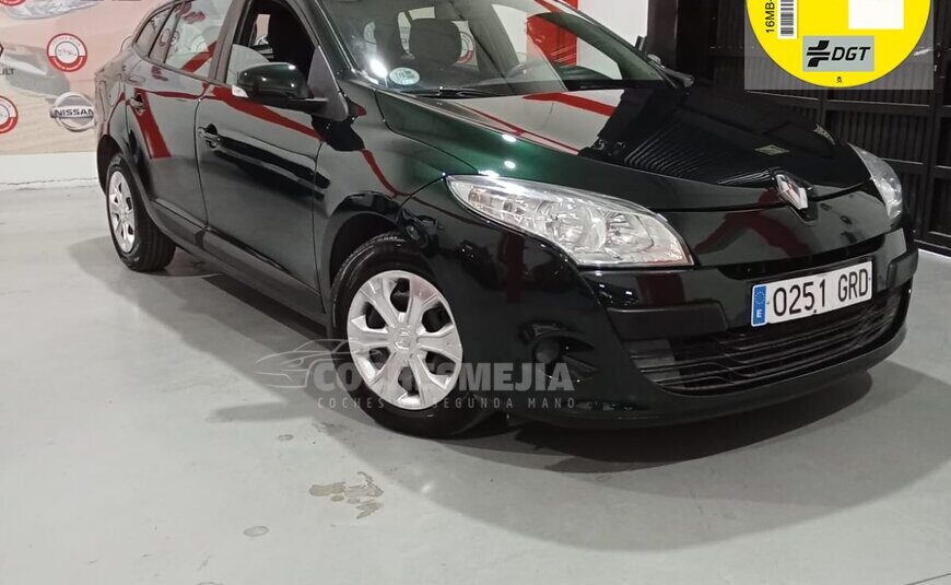 RENAULT Megane Grand Tour Emotion 2008 1.5DCI105 eco2