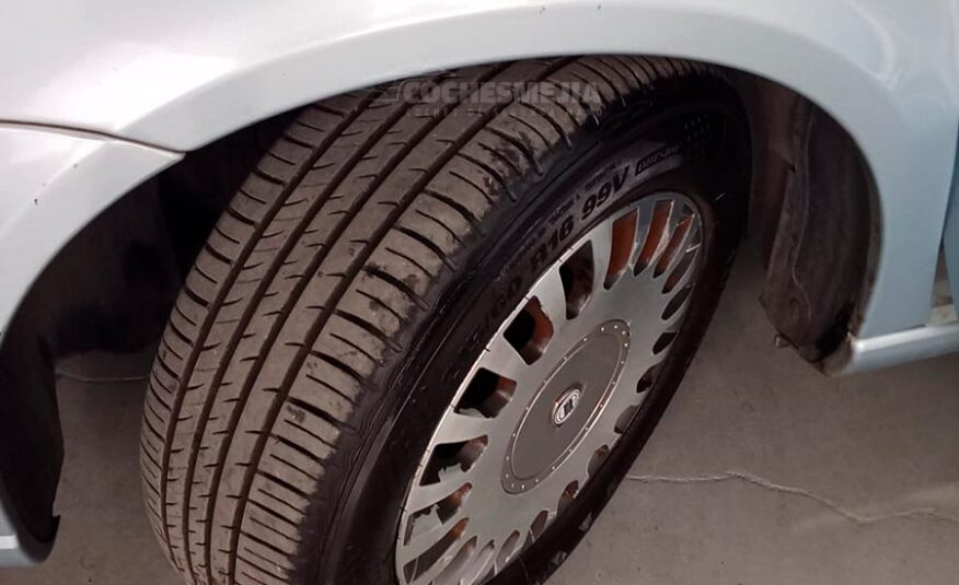 LANCIA Phedra 2.0 16v JTD 120CV