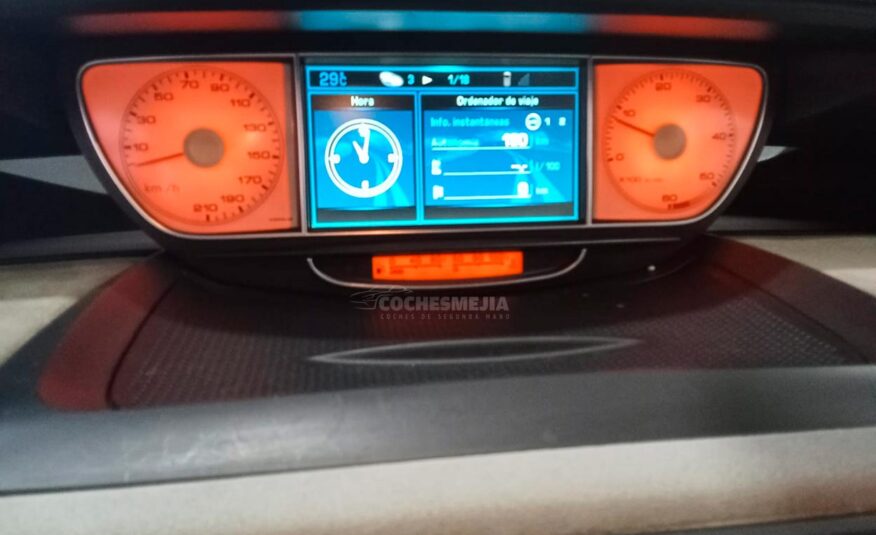 LANCIA Phedra 2.0 16v JTD 120CV
