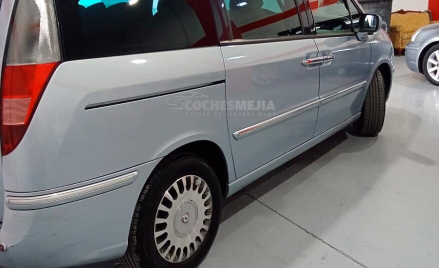 LANCIA Phedra 2.0 16v JTD 120CV