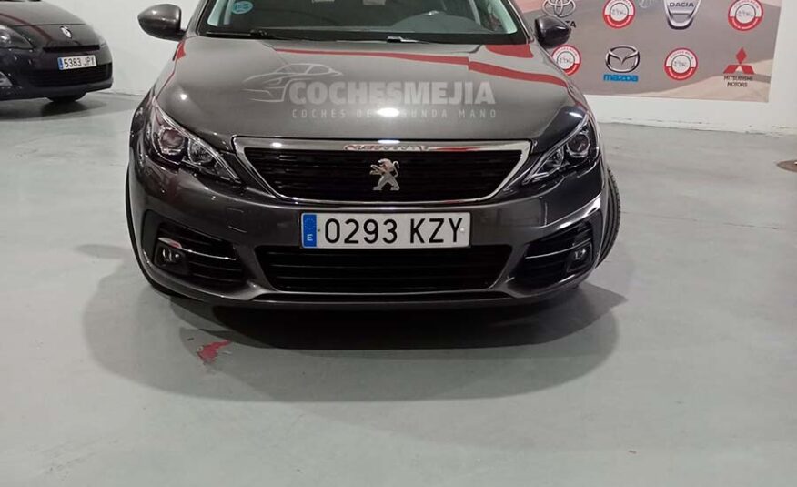 PEUGEOT 308 5p Allure PureTech 1.2 SS 6