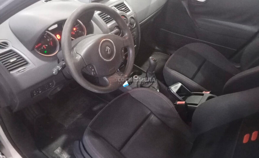 Renault Megane Emotion  1.4 16v