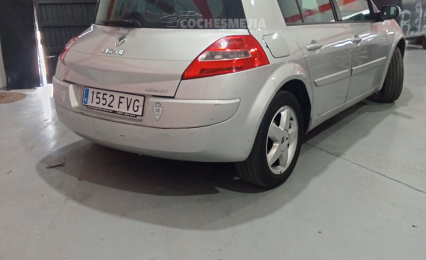 Renault Megane Emotion  1.4 16v