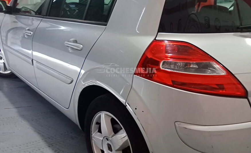Renault Megane Emotion  1.4 16v