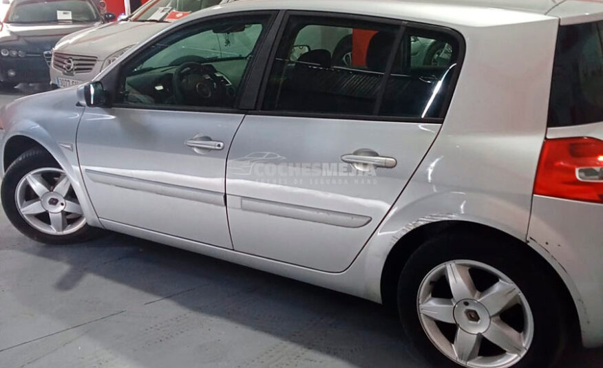 Renault Megane Emotion  1.4 16v