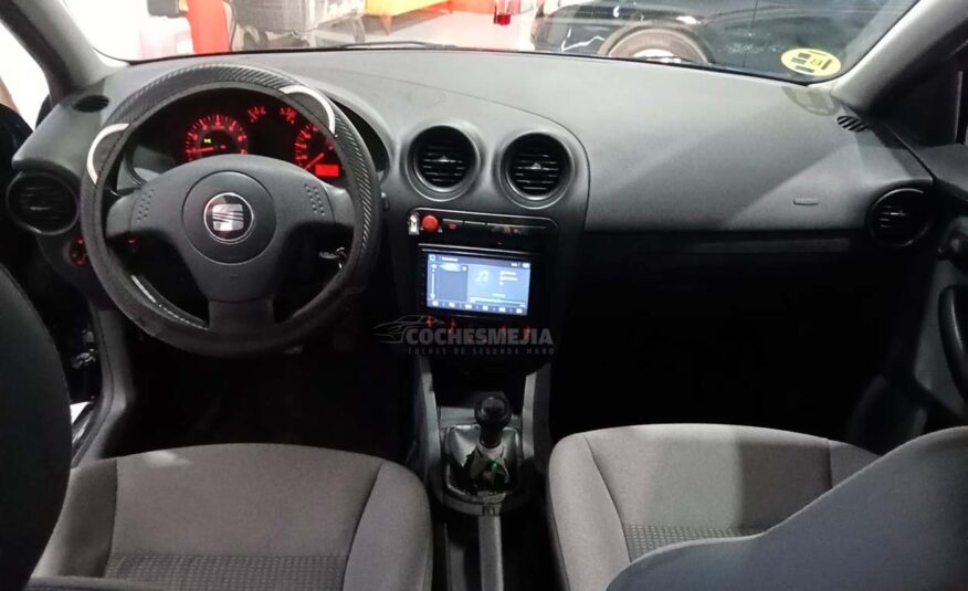 SEAT Ibiza 1.4 16V 100 cv Reference
