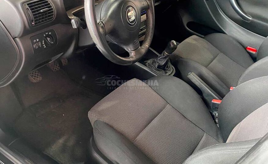SEAT León 1.6 Stella