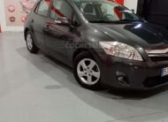 TOYOTA Auris Hybrid Active