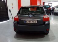 TOYOTA Auris Hybrid Active