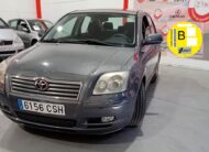 Toyota Avensis Sedán 1.8 VVTi Sol