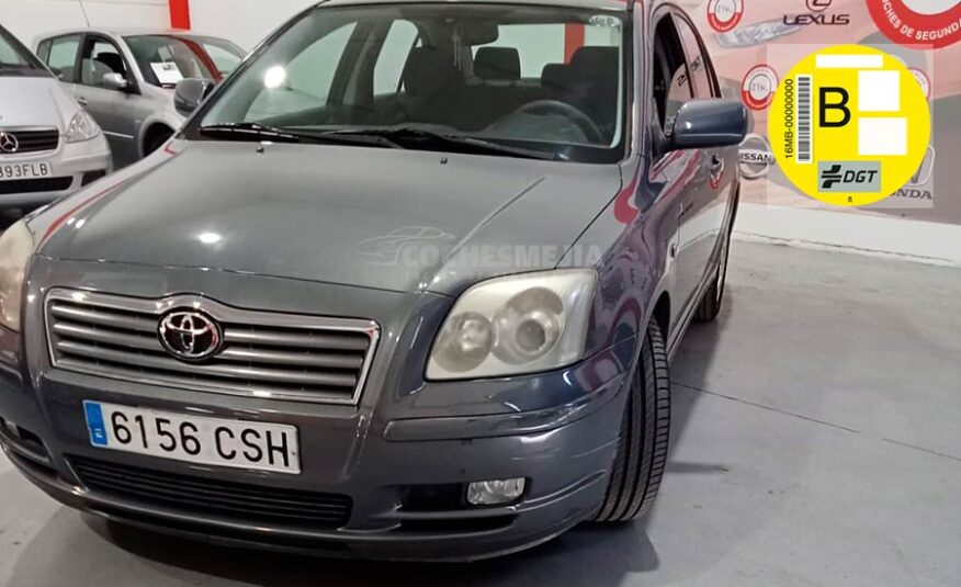 Toyota Avensis Sedán 1.8 VVTi Sol
