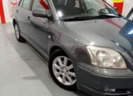 Toyota Avensis Sedán 1.8 VVTi Sol