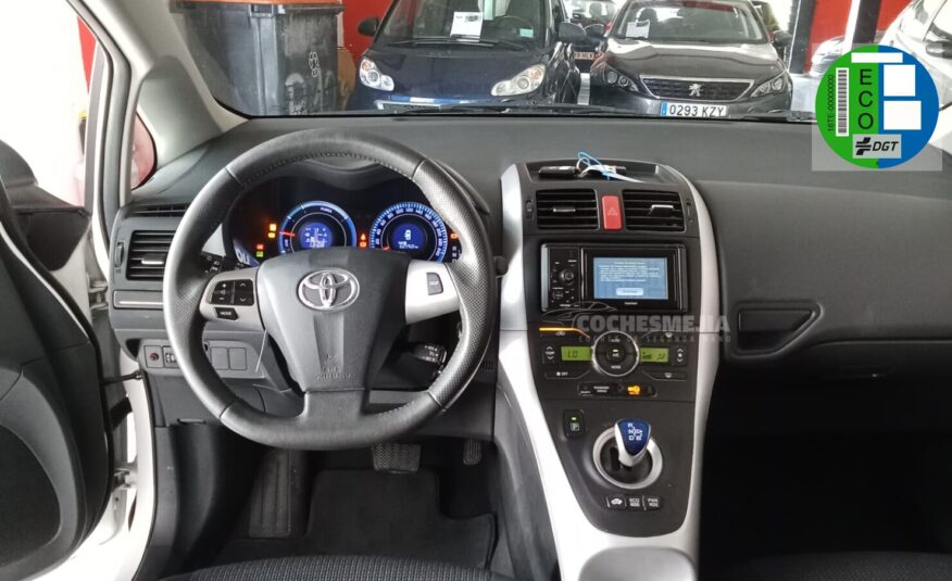 TOYOTA Auris 1.8 Hibrido Active