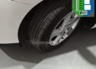 TOYOTA Auris 1.8 Hibrido Active
