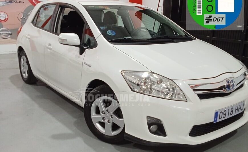 TOYOTA Auris 1.8 Hibrido Active