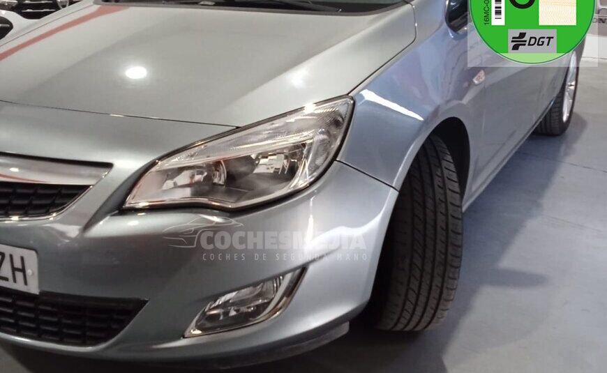 OPEL Astra 1.6 Enjoy