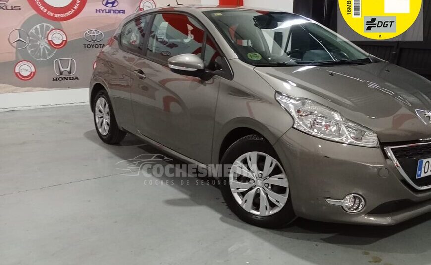 Peugeot 208 5p Allure 1.4 HDi 68cv (Diesel B)