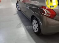 Peugeot 208 5p Allure 1.4 HDi 68cv (Diesel B)