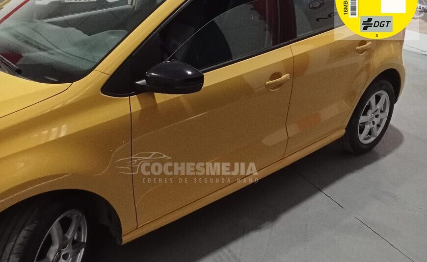 VOLKSWAGEN Polo 1.6 TDI 90cv DSG Advance