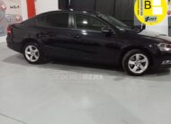 VOLKSWAGEN Passat 2.0 TDI 140 DSG Highline BlueMotion Tech