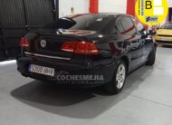 VOLKSWAGEN Passat 2.0 TDI 140 DSG Highline BlueMotion Tech