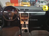 VOLKSWAGEN Passat 2.0 TDI 140 DSG Highline BlueMotion Tech