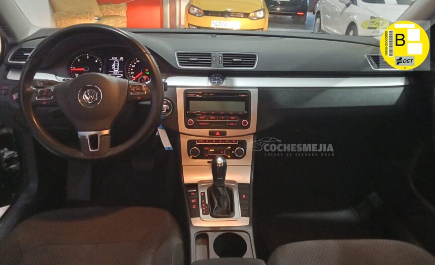 VOLKSWAGEN Passat 2.0 TDI 140 DSG Highline BlueMotion Tech