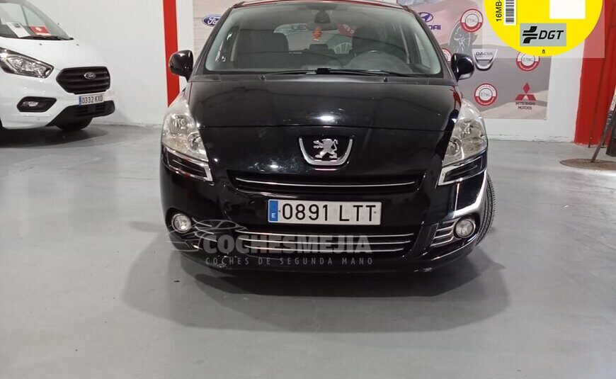 PEUGEOT 5008 Active 1.6 eHDI 115 FAP CMP Blue Lion